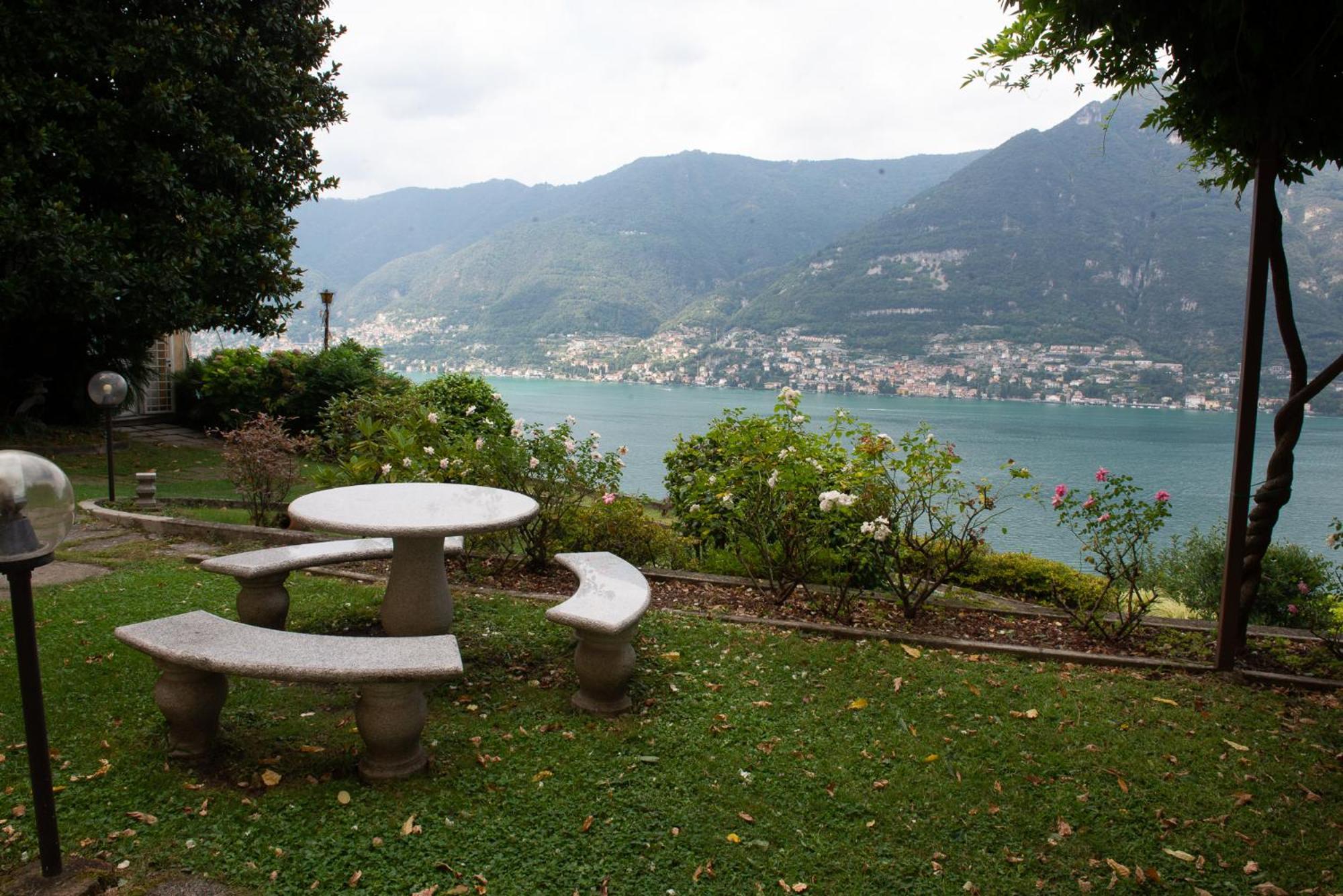 Appartamento Bella vista sul Lago di Como Faggeto Lario Esterno foto